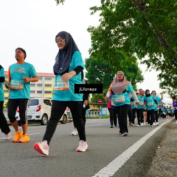Runner Photo 8273980