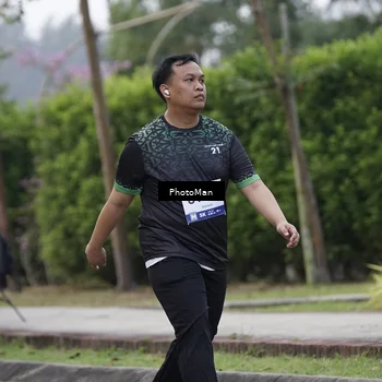 Runner Photo 8273999