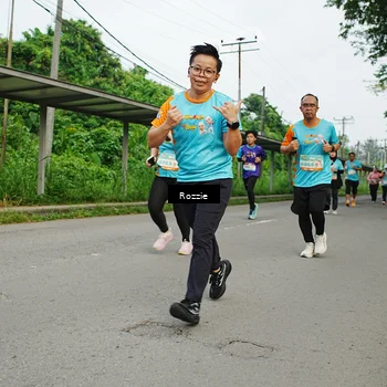 Runner Photo 8274003