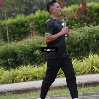 Runner Photo 8274007