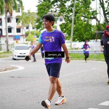 Runner Photo 8274011