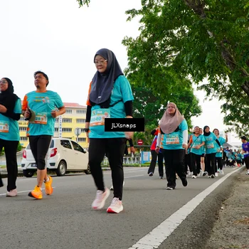 Runner Photo 8274019