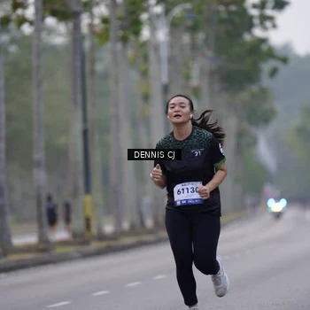 Runner Photo 8274025