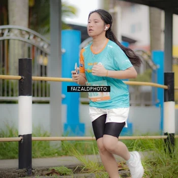 Runner Photo 8274027