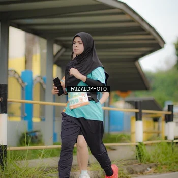 Runner Photo 8274031