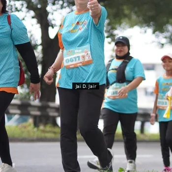 Runner Photo 8274059