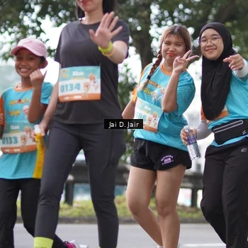 Runner Photo 8274090