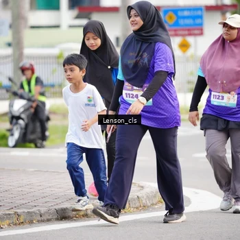 Runner Photo 8274100