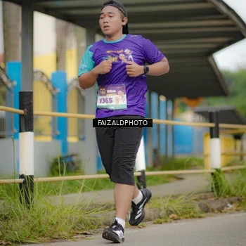 Runner Photo 8274102