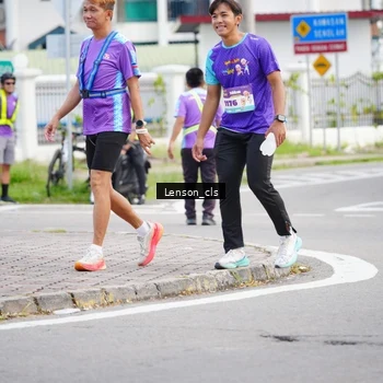 Runner Photo 8274135