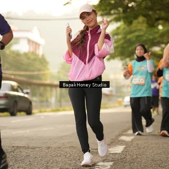 Runner Photo 8274136