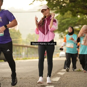 Runner Photo 8274151
