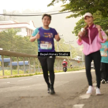 Runner Photo 8274157