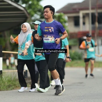 Runner Photo 8274191
