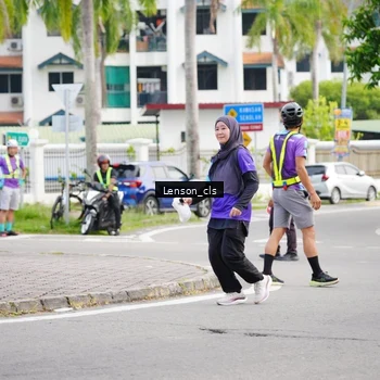 Runner Photo 8274200