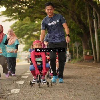 Runner Photo 8274202