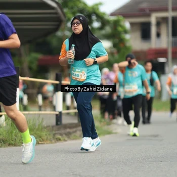 Runner Photo 8274209
