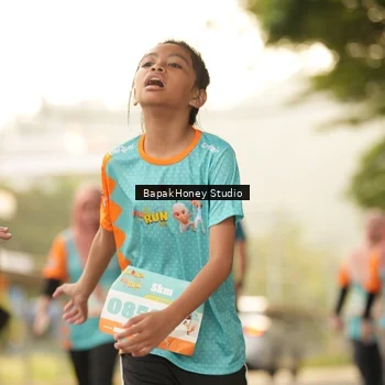Runner Photo 8274221