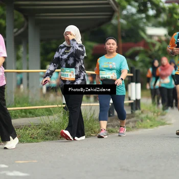 Runner Photo 8274258