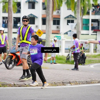 Runner Photo 8274300