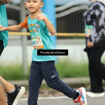 Runner Photo 8274343