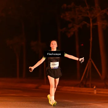 Runner Photo 8274344
