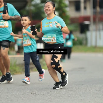 Runner Photo 8274355