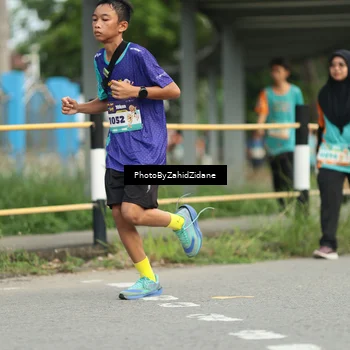 Runner Photo 8274378