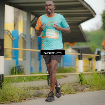 Runner Photo 8274393
