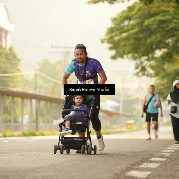 Runner Photo 8274406