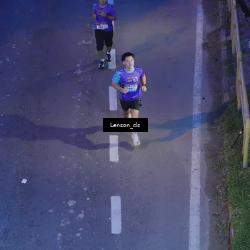 Runner Photo 8274480