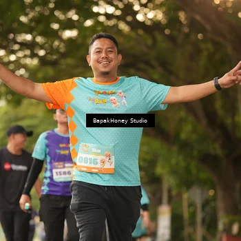 Runner Photo 8274496