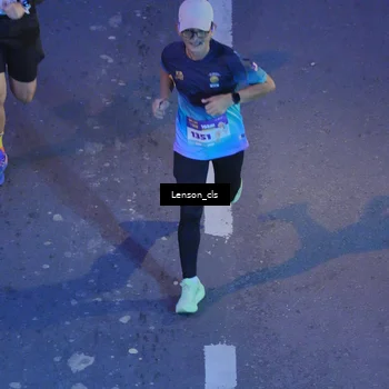 Runner Photo 8274569