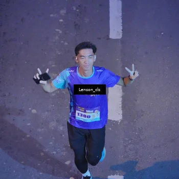 Runner Photo 8274602