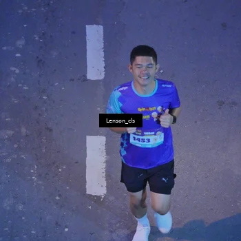 Runner Photo 8274626