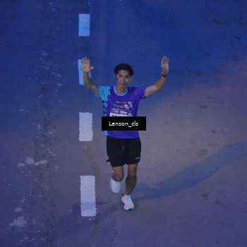 Runner Photo 8274648