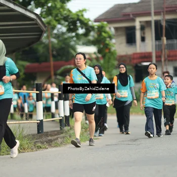 Runner Photo 8274692
