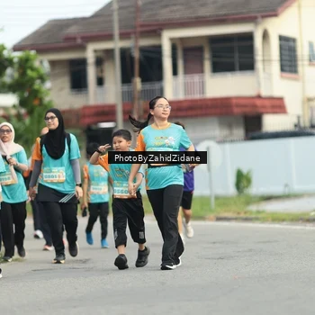 Runner Photo 8274736