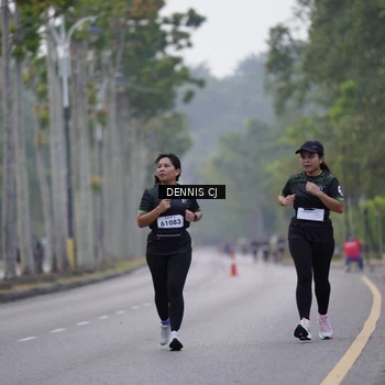 Runner Photo 8274752