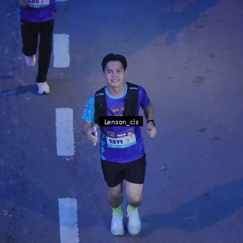 Runner Photo 8274765