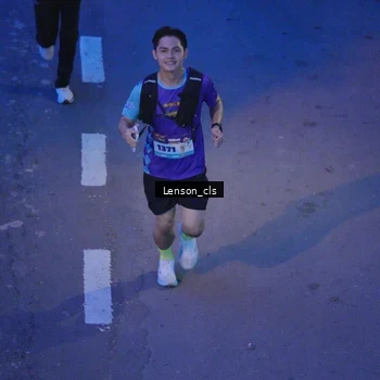 Runner Photo 8274766