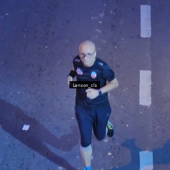 Runner Photo 8274772