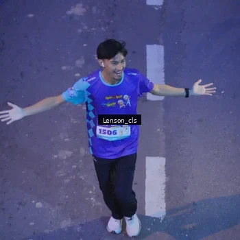 Runner Photo 8274807