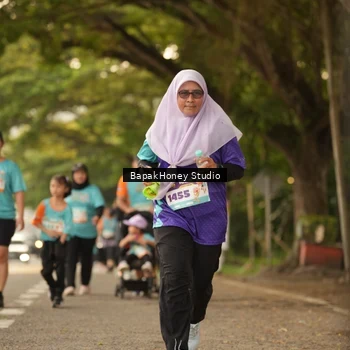 Runner Photo 8274810