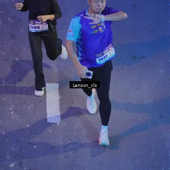 Runner Photo 8274811