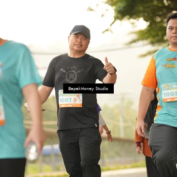 Runner Photo 8274852