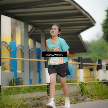 Runner Photo 8274924