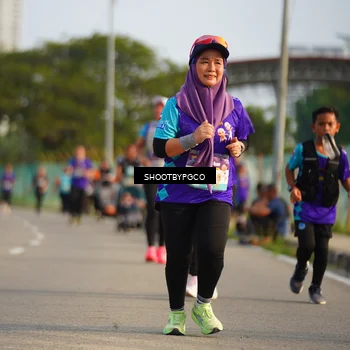 Runner Photo 8274950