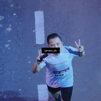 Runner Photo 8274973