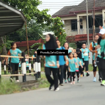 Runner Photo 8274975